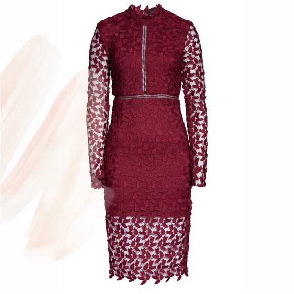 Burgundy lace dress - Picture 2 of 6